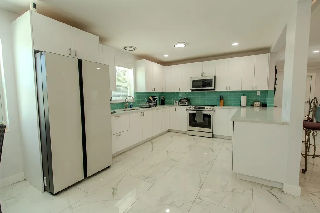 2192 Quail Trail Lake Worth FL 33461