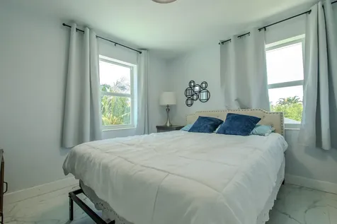 2192 Quail Trail Lake Worth FL 33461