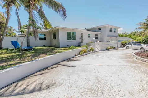 2192 Quail Trail Lake Worth FL 33461