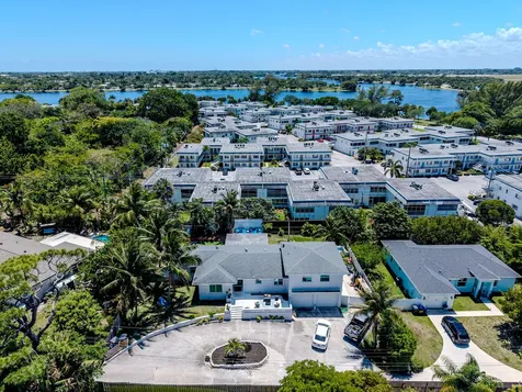 2192 Quail Trail Lake Worth FL 33461