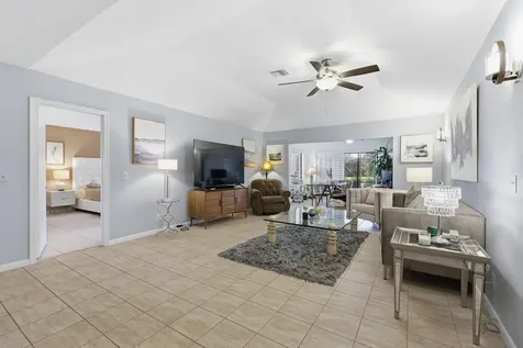 6403 Eastpointe Pines Street Palm Beach Gardens FL 33418