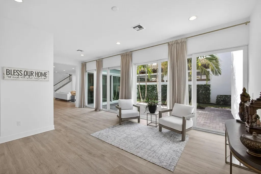 13400 Bernoulli Way Palm Beach Gardens FL 33418