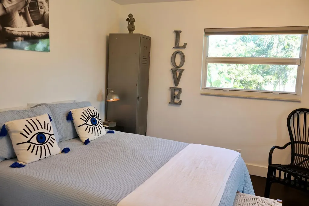 134 Harbor Circle Delray Beach FL 33483