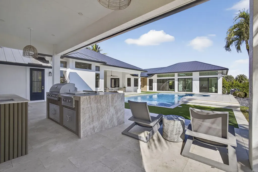 2940 Cessna Way Wellington FL 33414