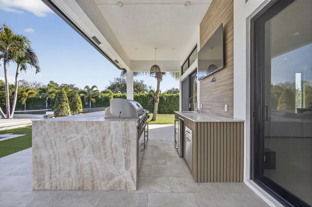 2940 Cessna Way Wellington FL 33414