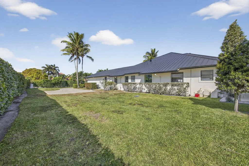 2940 Cessna Way Wellington FL 33414