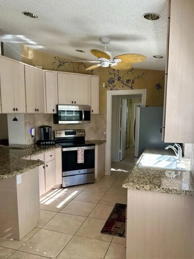 262 Brier Circle Jupiter FL 33458
