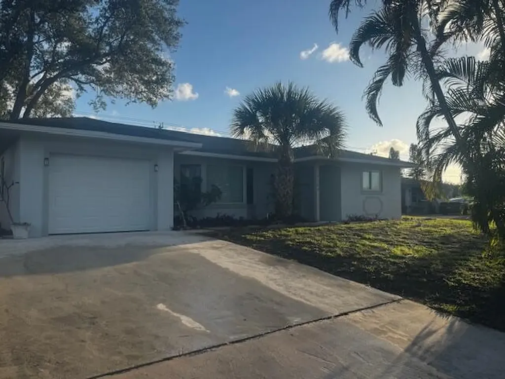4259 Empress Street Palm Beach Gardens FL 33410