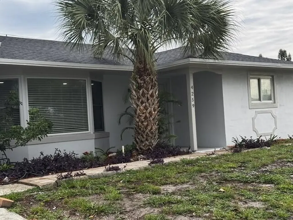 4259 Empress Street Palm Beach Gardens FL 33410