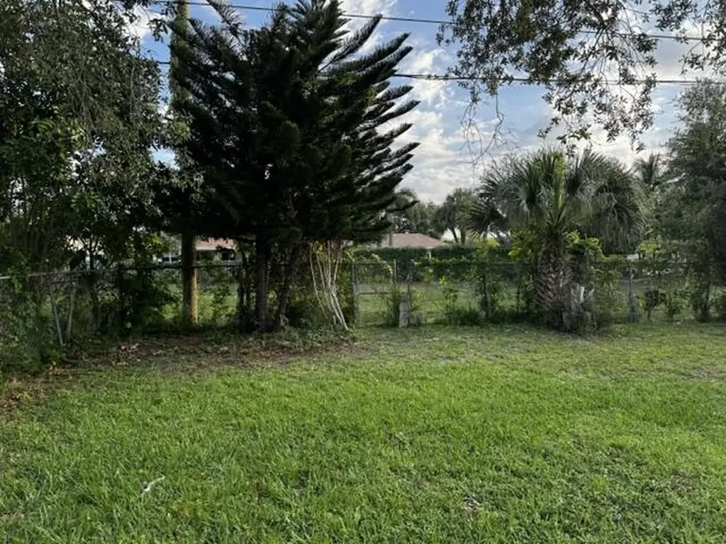4259 Empress Street Palm Beach Gardens FL 33410