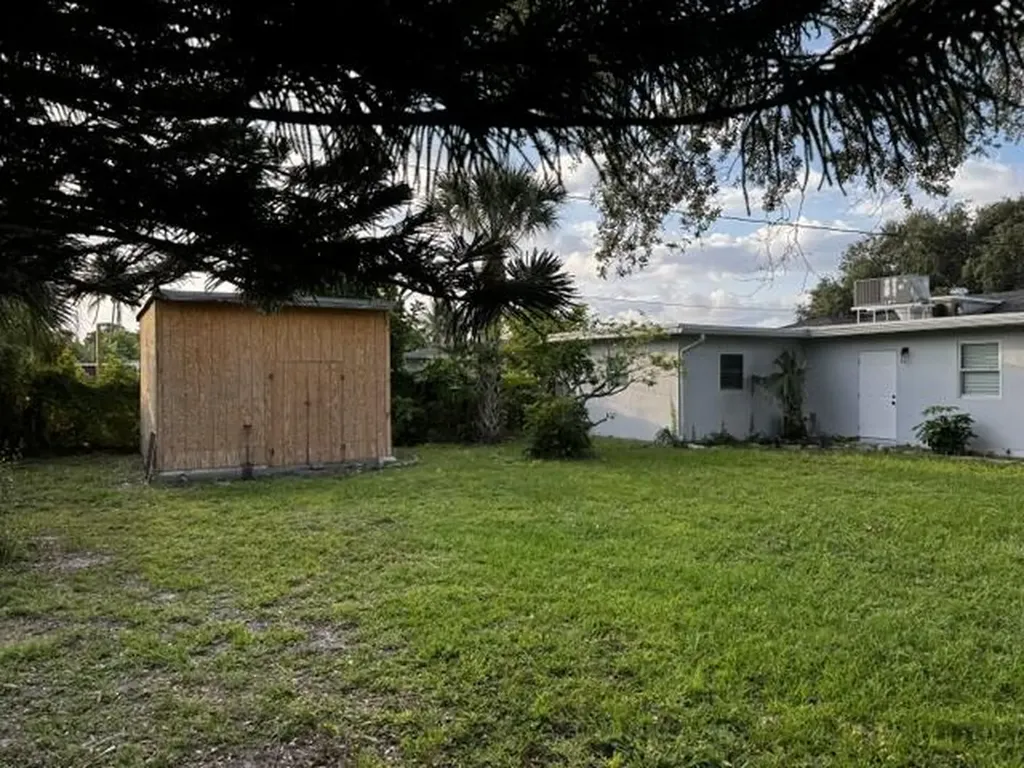 4259 Empress Street Palm Beach Gardens FL 33410