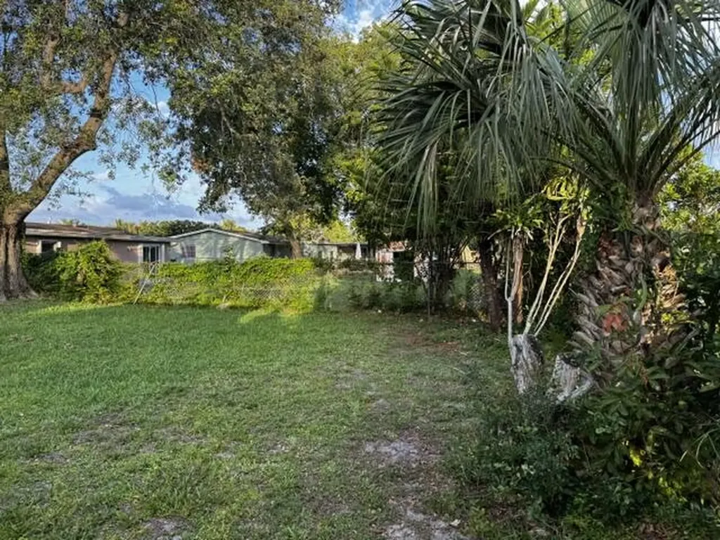 4259 Empress Street Palm Beach Gardens FL 33410