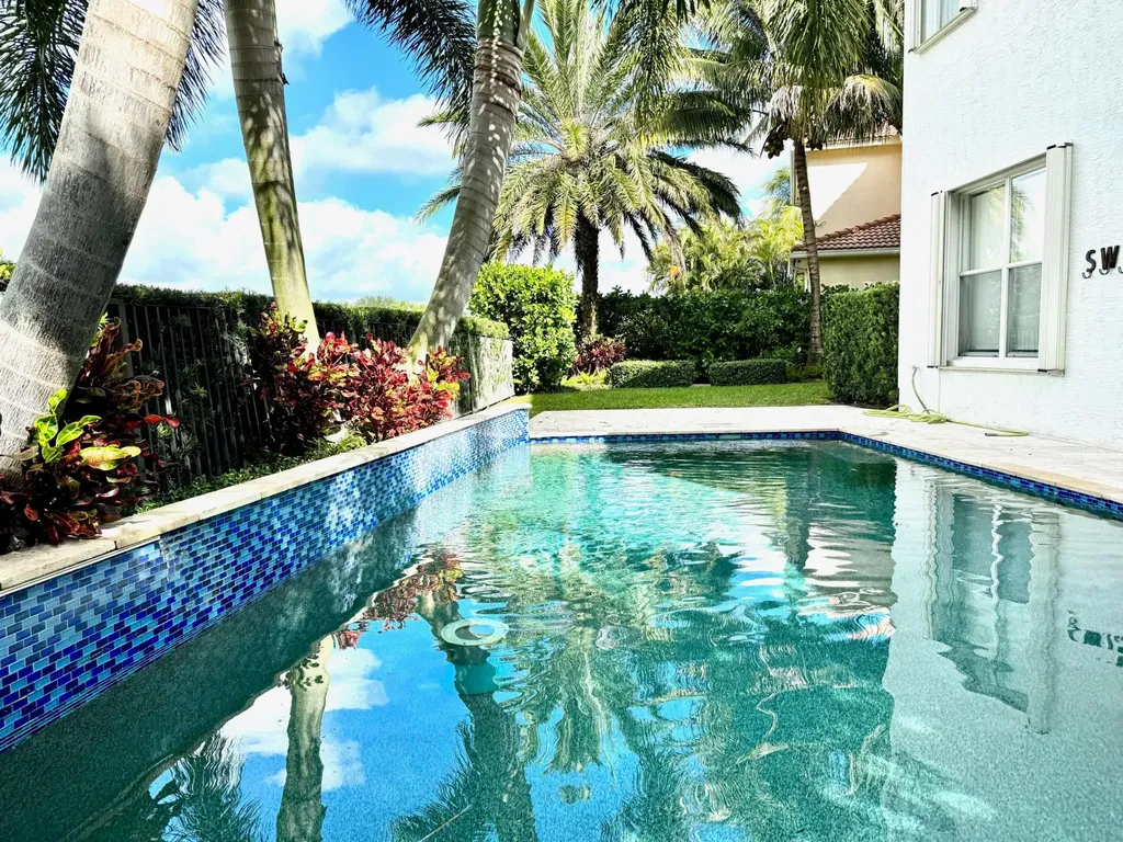 107 Via Escobar Place Palm Beach Gardens FL 33418