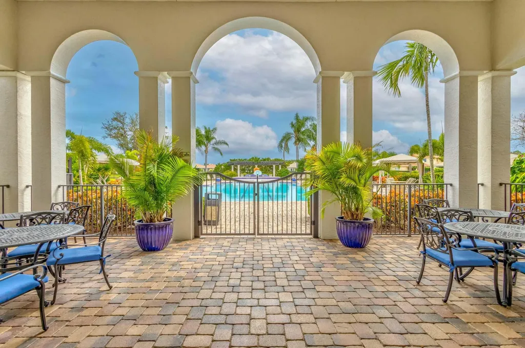 107 Via Escobar Place Palm Beach Gardens FL 33418