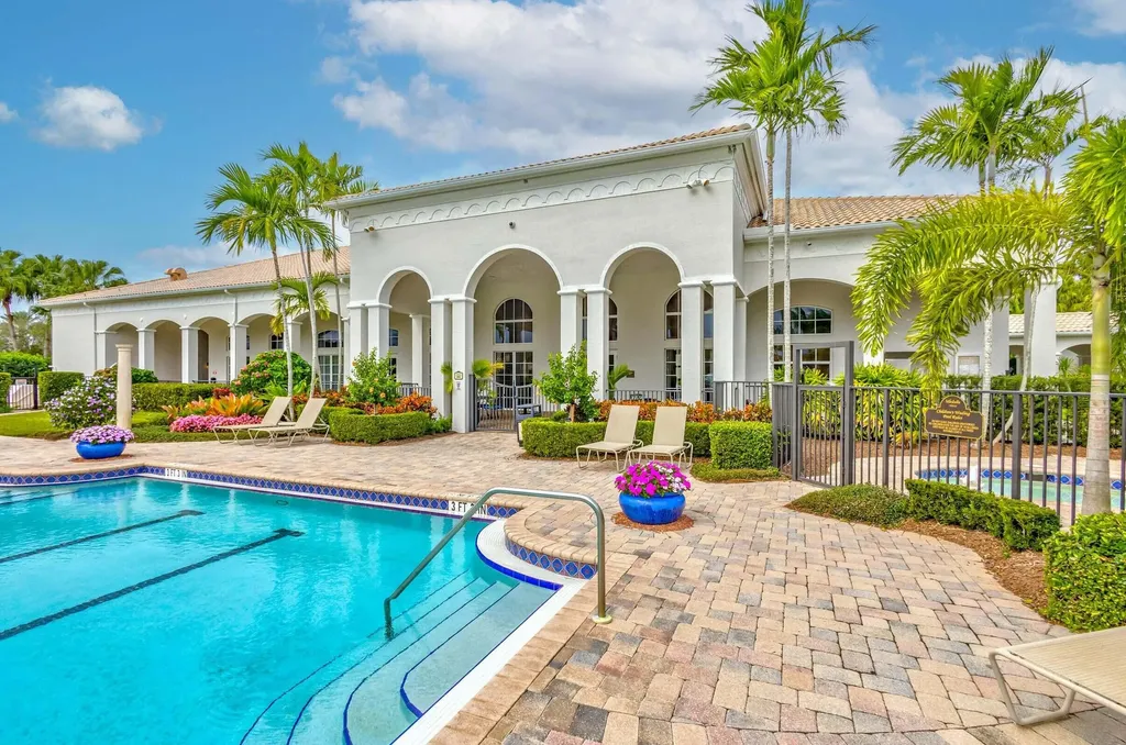 107 Via Escobar Place Palm Beach Gardens FL 33418