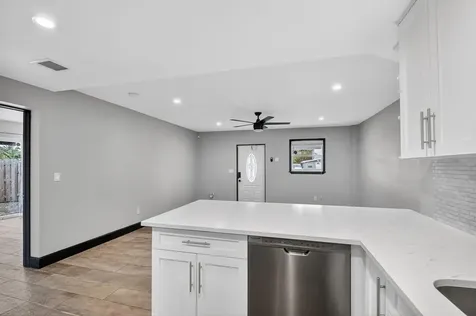 419 Cheyenne Drive Lake Worth FL 33462
