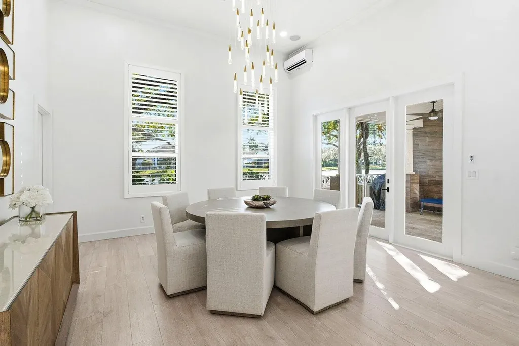 5696 NW 39th Avenue Boca Raton FL 33496