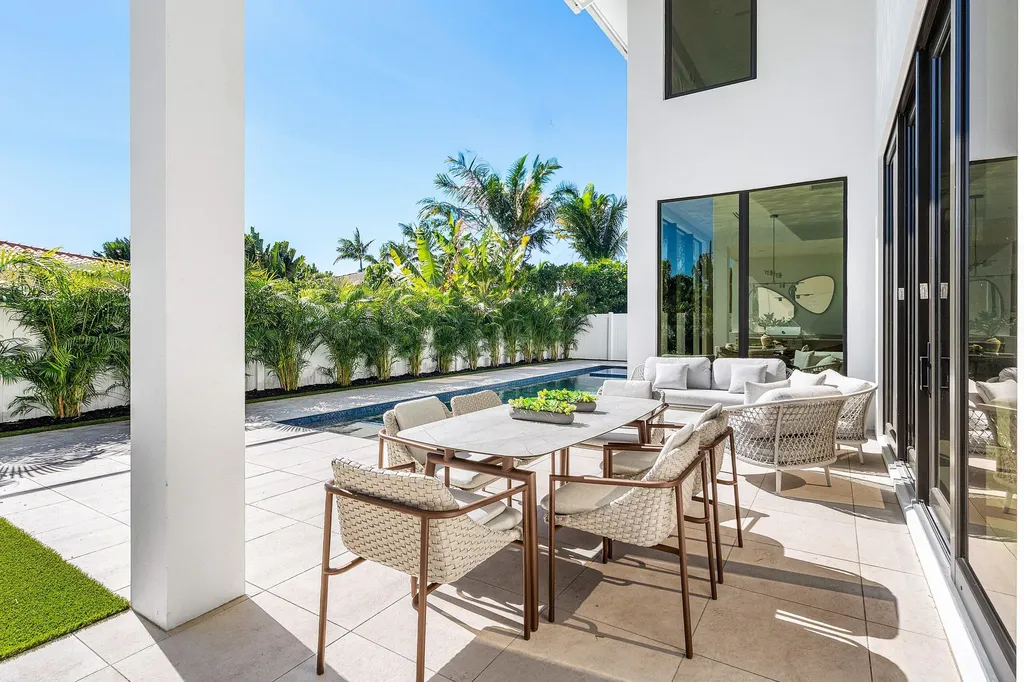 368 Churchill Road West Palm Beach FL 33405