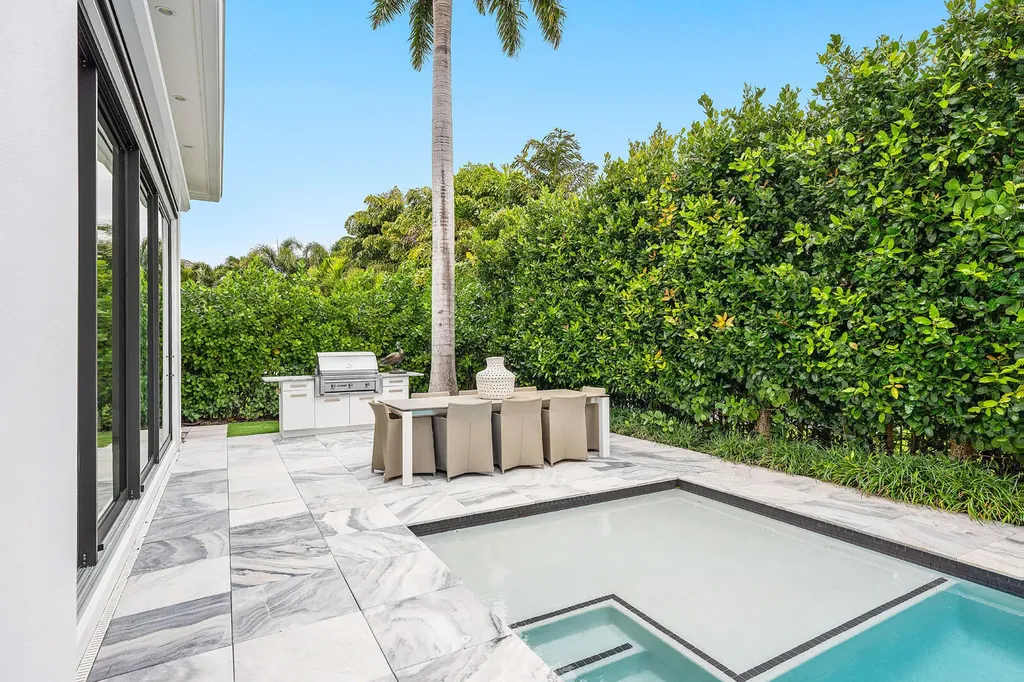 2424 Queen Palm Road Boca Raton FL 33432