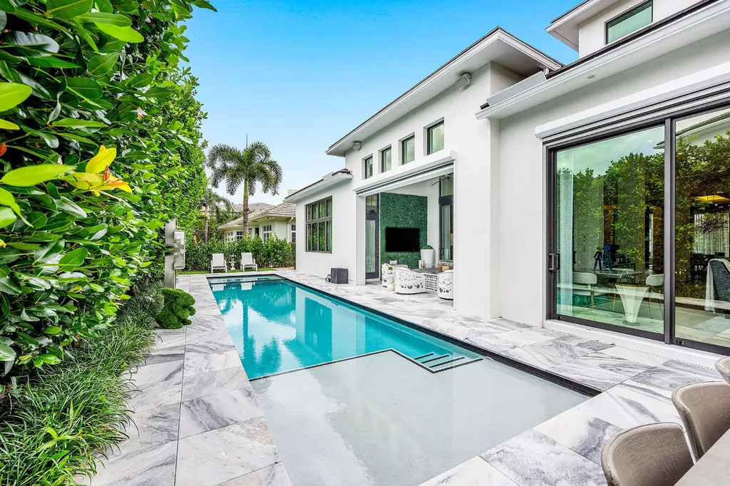 2424 Queen Palm Road Boca Raton FL 33432