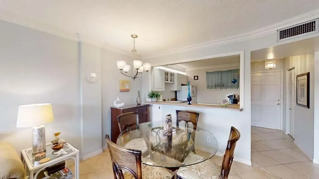 2616 Garden Drive N Lake Worth FL 33461