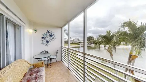 2616 Garden Drive N Lake Worth FL 33461