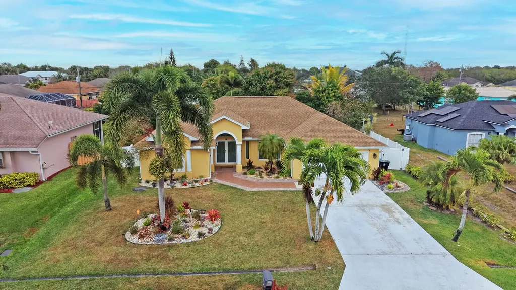 3941 SW Kabane Street Port St Lucie FL 34953
