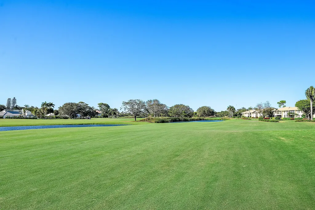 10865 Quail Covey Road Boynton Beach FL 33436