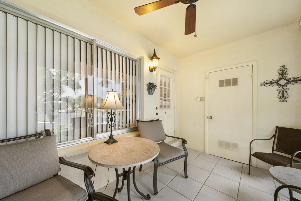 417 Pine Glen Lane Greenacres FL 33463