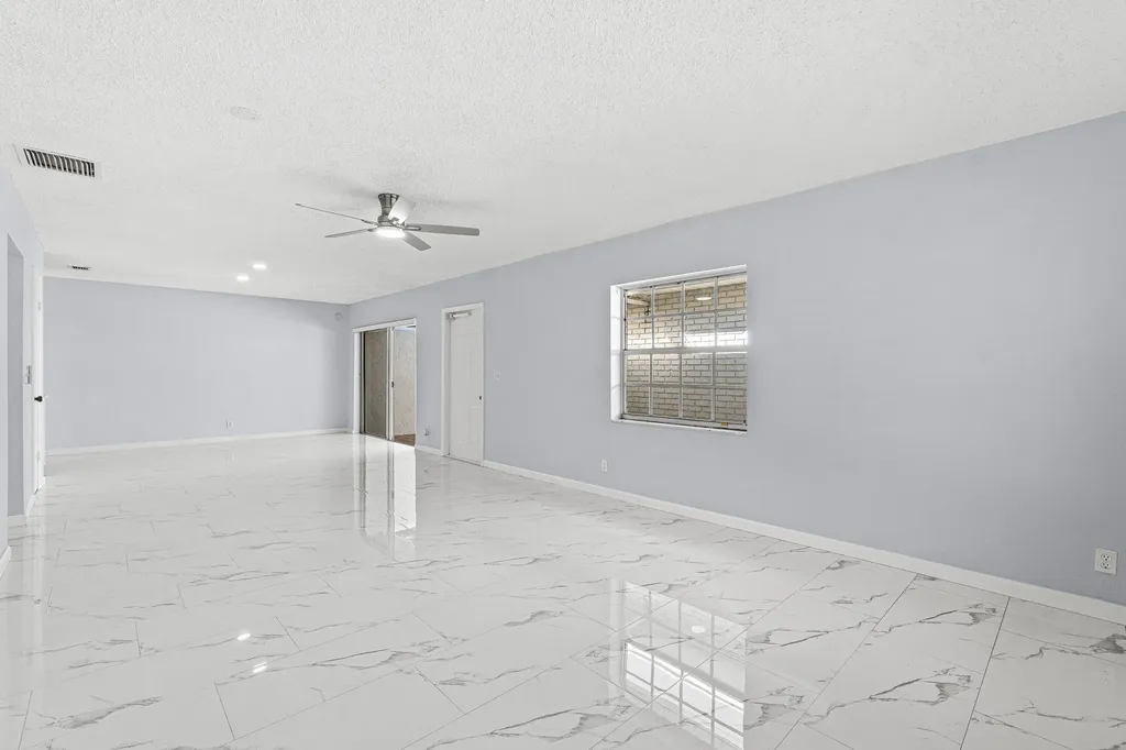 10119 S 42nd Terrace Boynton Beach FL 33436