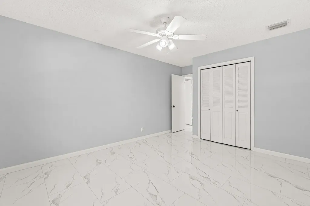 10119 S 42nd Terrace Boynton Beach FL 33436