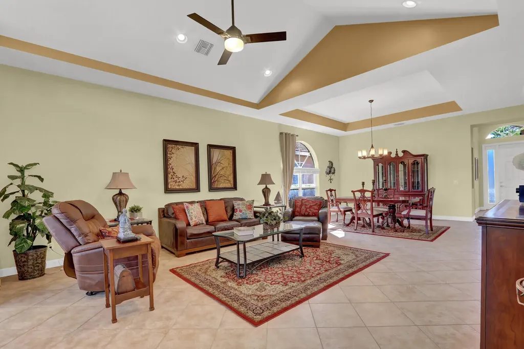 7116 Maidstone Drive Port St Lucie FL 34986