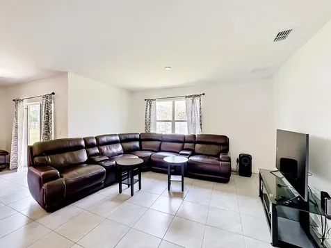 525 SW Twig Avenue Port St Lucie FL 34983