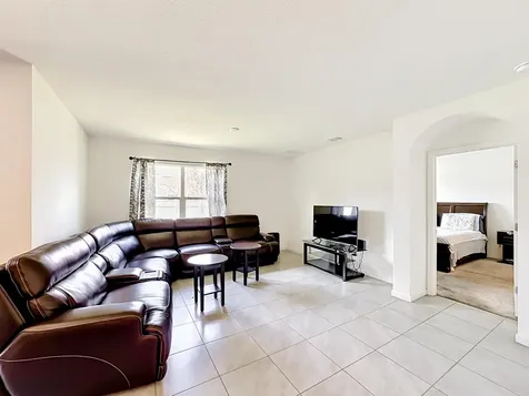 525 SW Twig Avenue Port St Lucie FL 34983