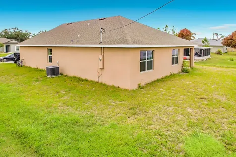 525 SW Twig Avenue Port St Lucie FL 34983