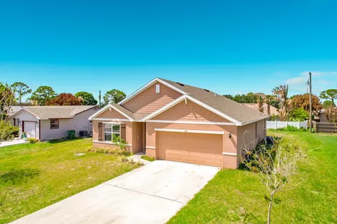 525 SW Twig Avenue Port St Lucie FL 34983