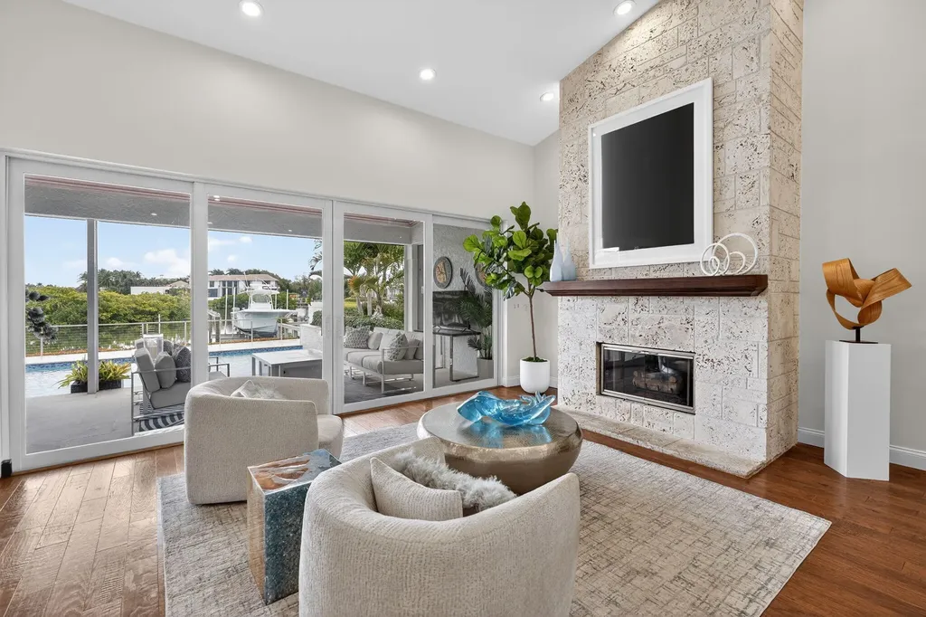 167 Regatta Drive Jupiter FL 33477