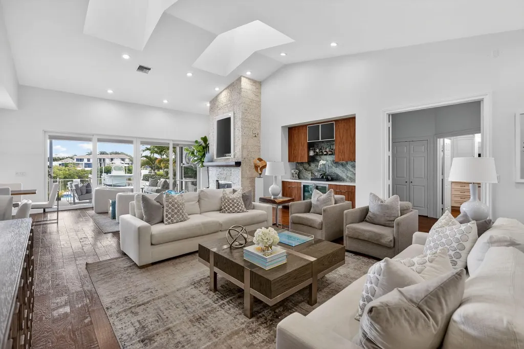 167 Regatta Drive Jupiter FL 33477