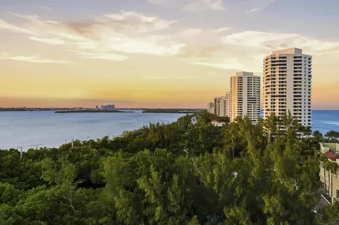 5000 N Ocean Drive Singer Island FL 33404