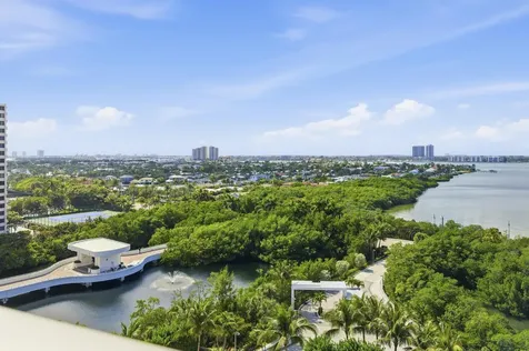 5000 N Ocean Drive Singer Island FL 33404