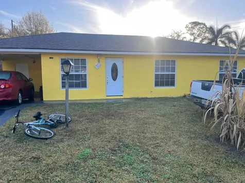 2804 S 29th Street Fort Pierce FL 34981