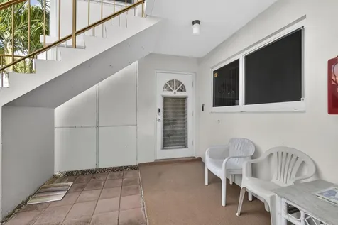 71 Plymouth I West Palm Beach FL 33417