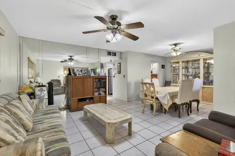71 Plymouth I West Palm Beach FL 33417