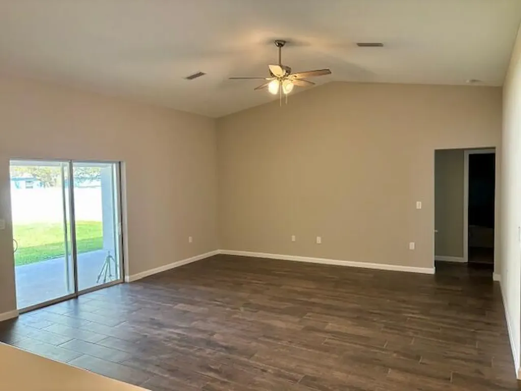 202 SW Aldoro Place Port St Lucie FL 34953