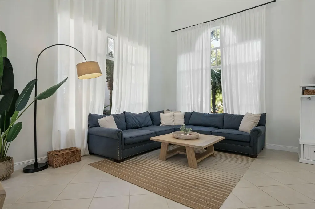 1386 Beacon Circle Wellington FL 33414