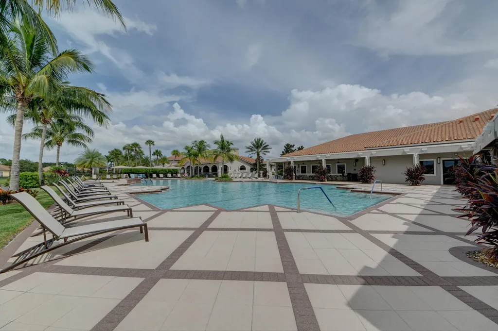 8515 SW Cantante Way Port St Lucie FL 34987