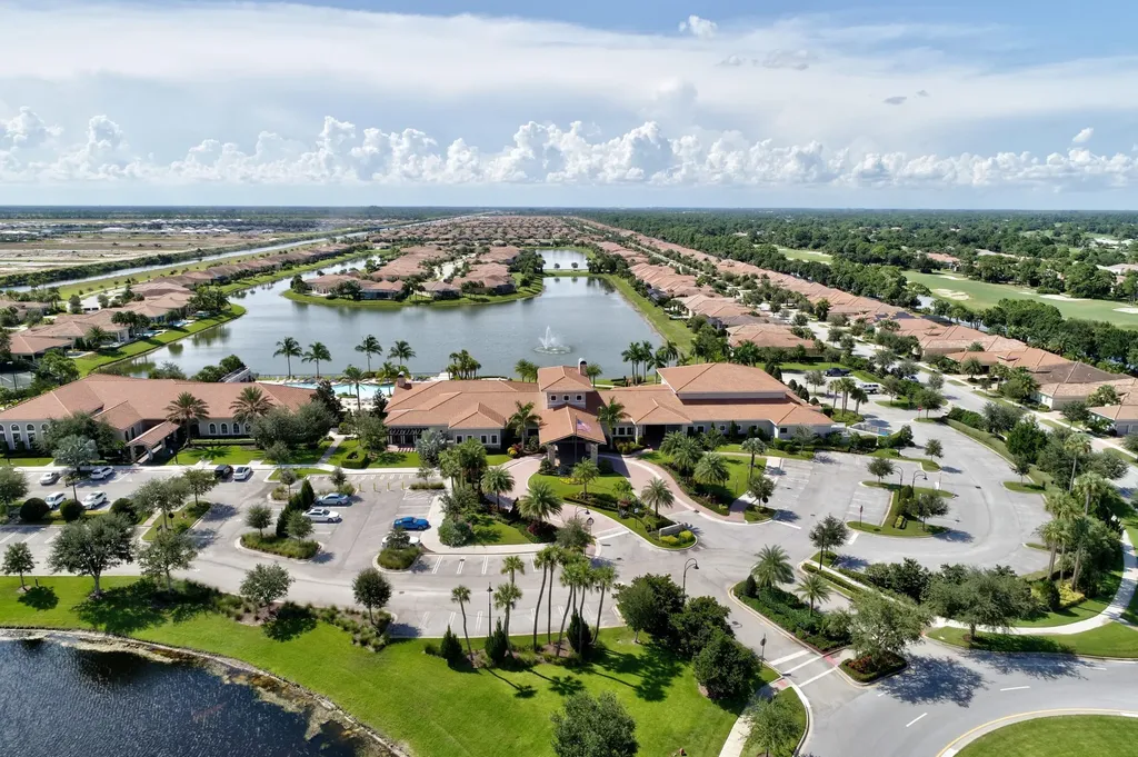 8515 SW Cantante Way Port St Lucie FL 34987