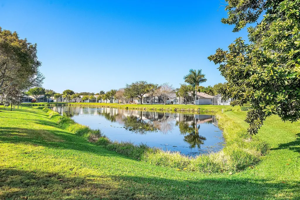10551 Tropical Breeze Lane Boynton Beach FL 33437