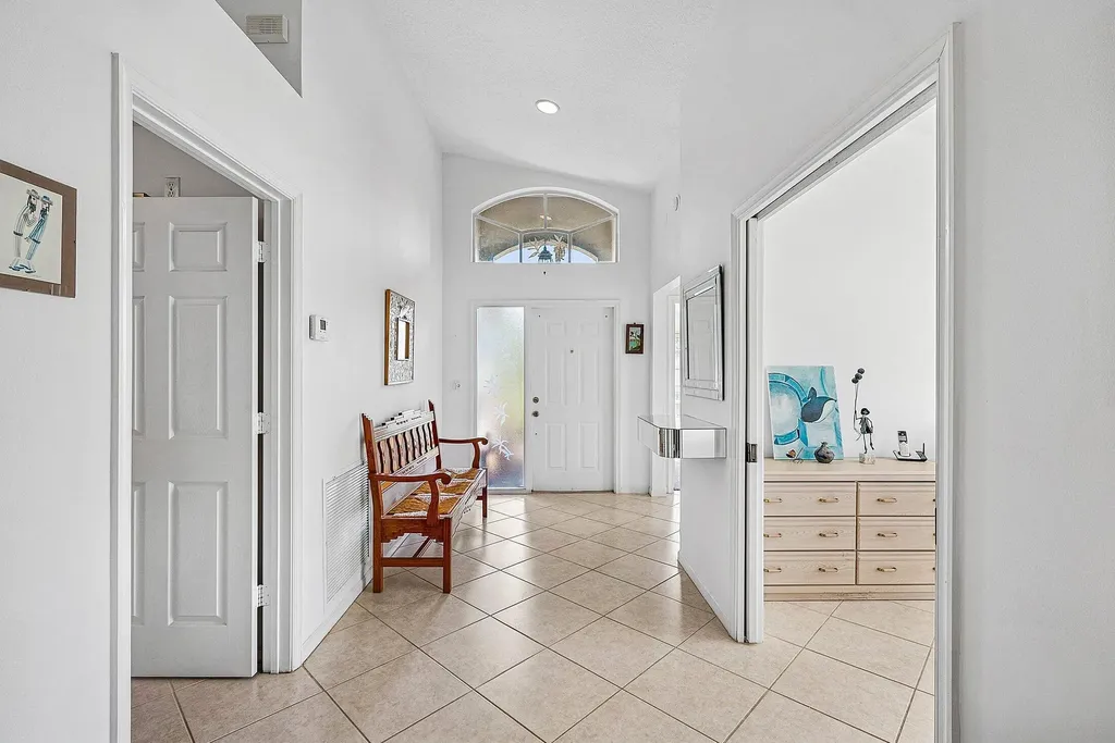10551 Tropical Breeze Lane Boynton Beach FL 33437