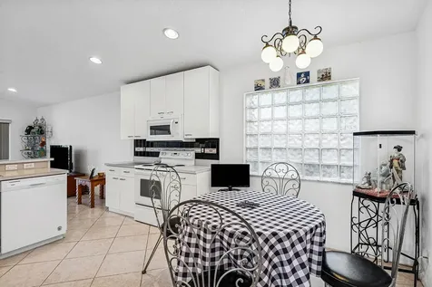 10551 Tropical Breeze Lane Boynton Beach FL 33437